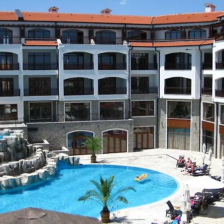 Vineyards Complex 4*